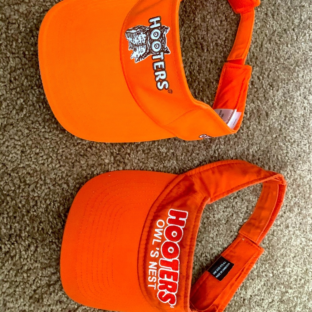 Vintage pair of HOOTERS visor hats